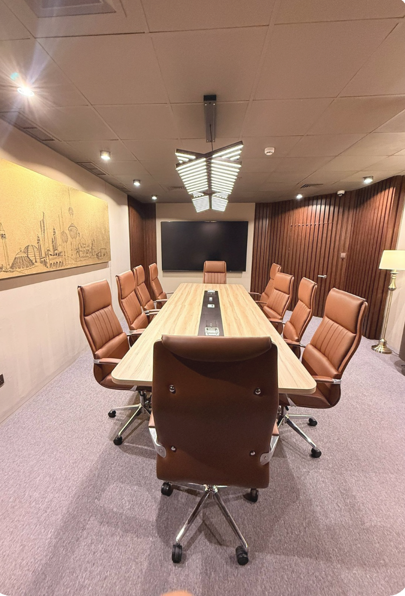 Furnished meeting room and offices for clients